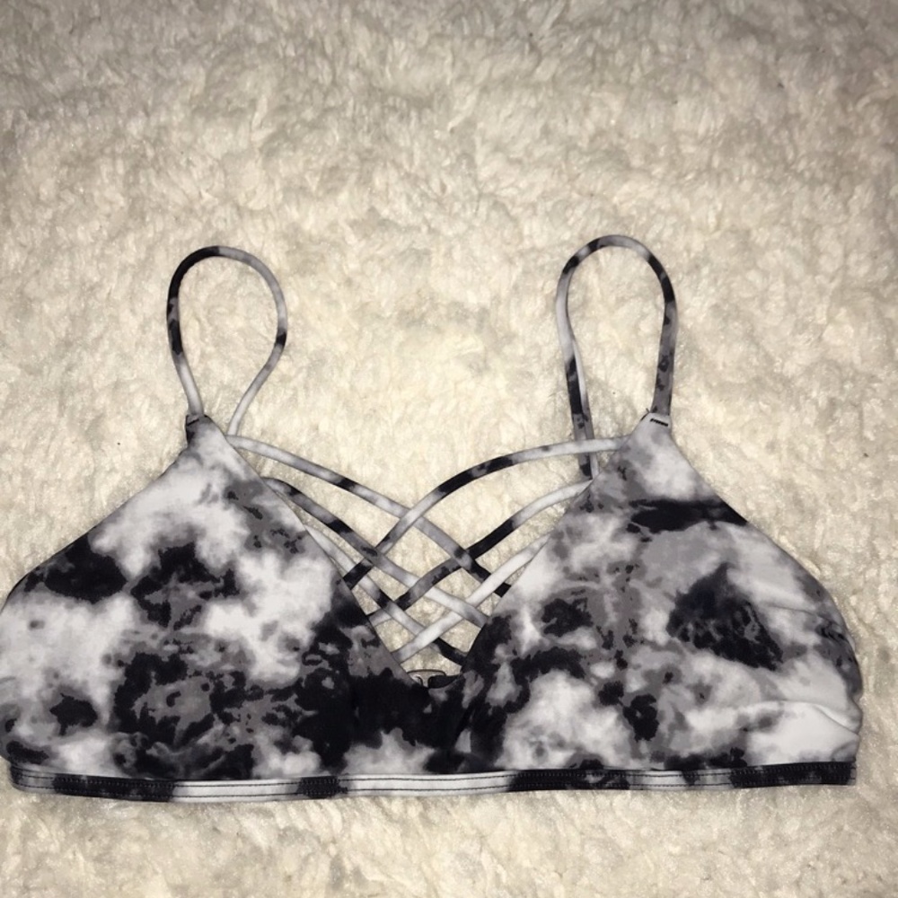 Hollister bikini top XS